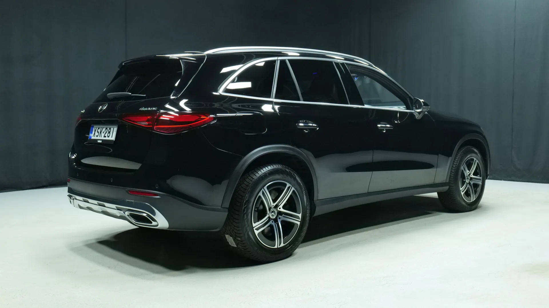 Autokuva 3 - XSK-281