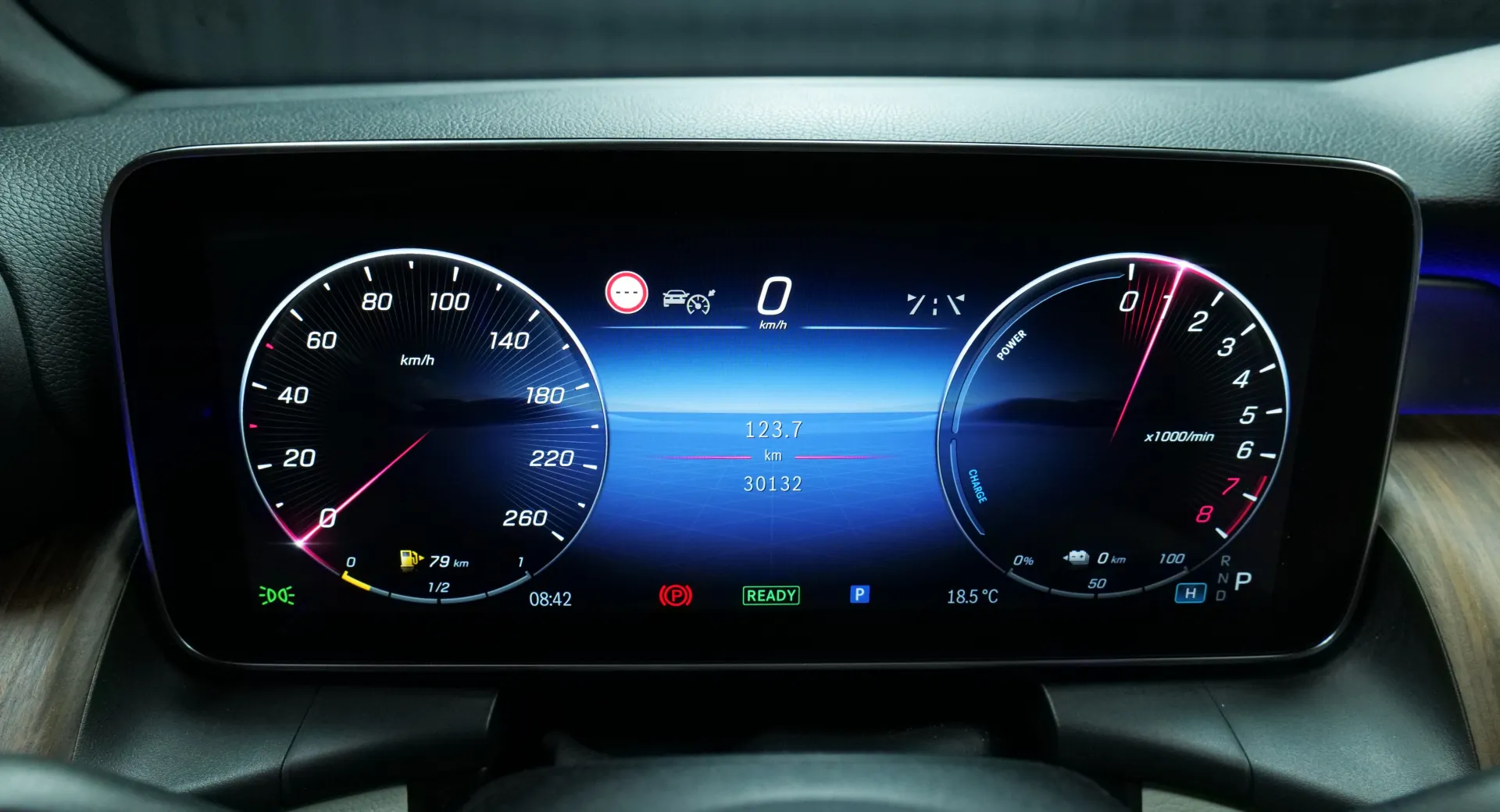 Autokuva 6 - XSK-281