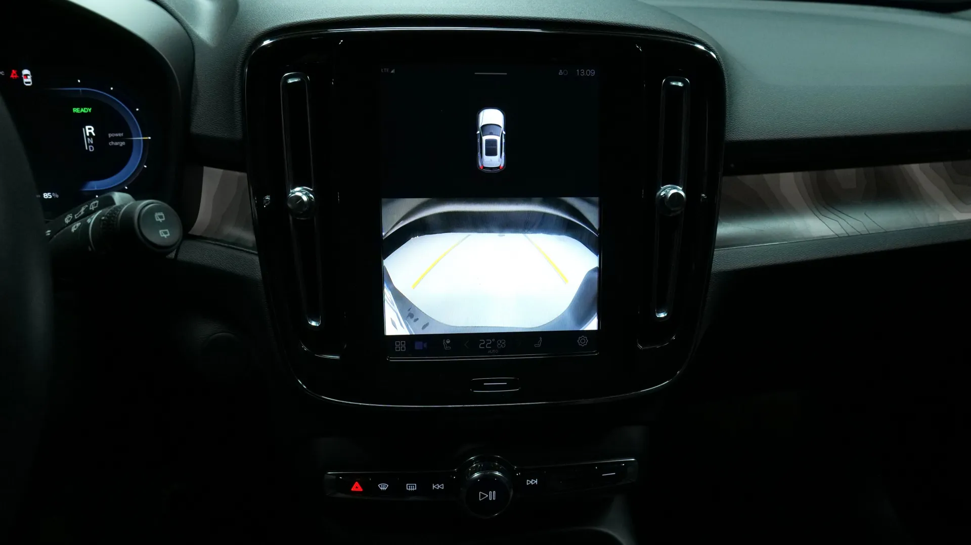 Autokuva 7 - XSL-783