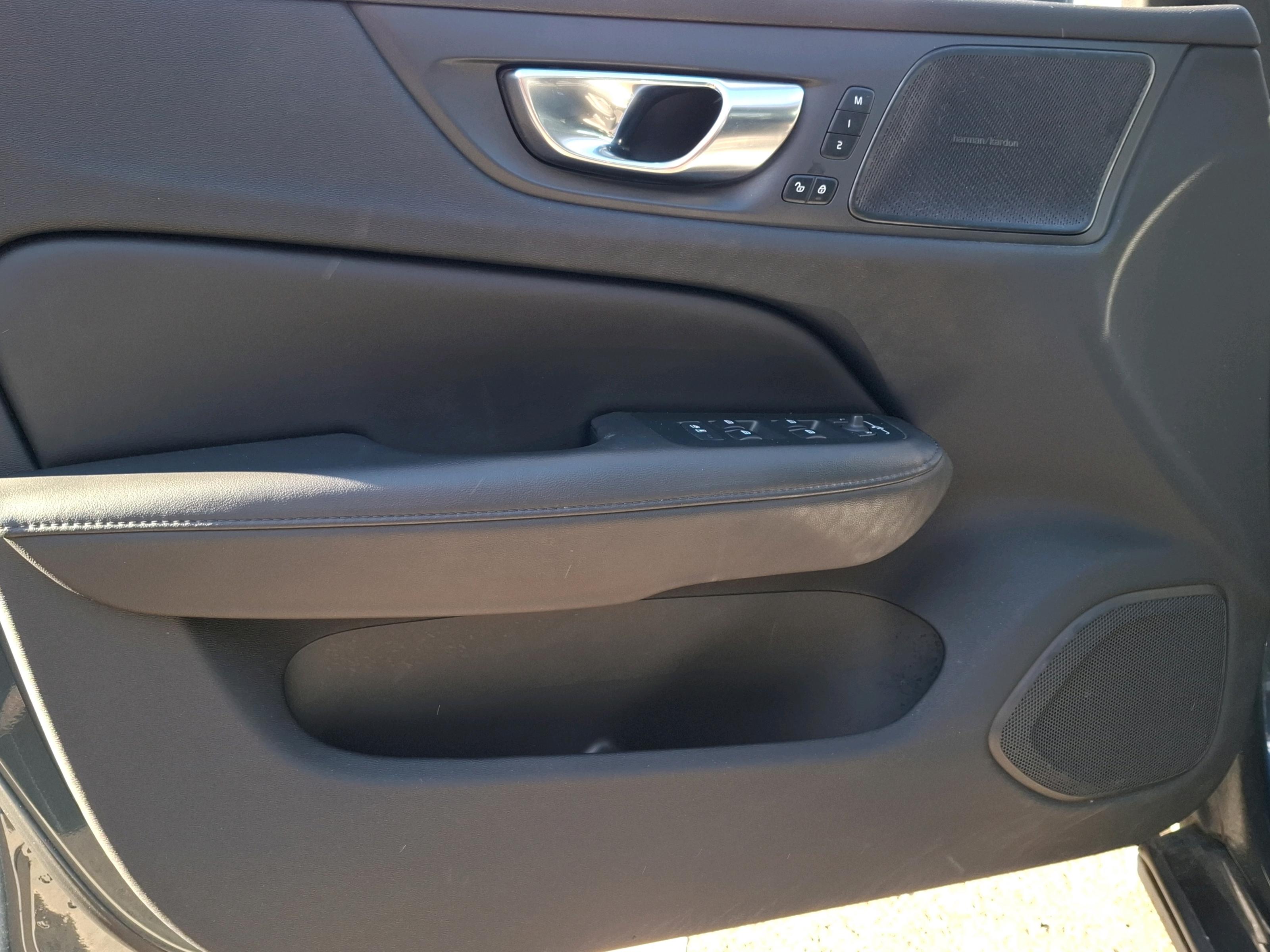 Volvo V60 2024, bild 4/8
