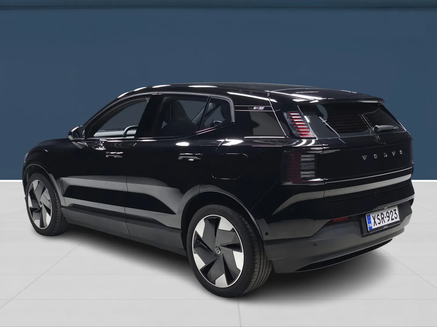Autokuva 6 - XSR-923