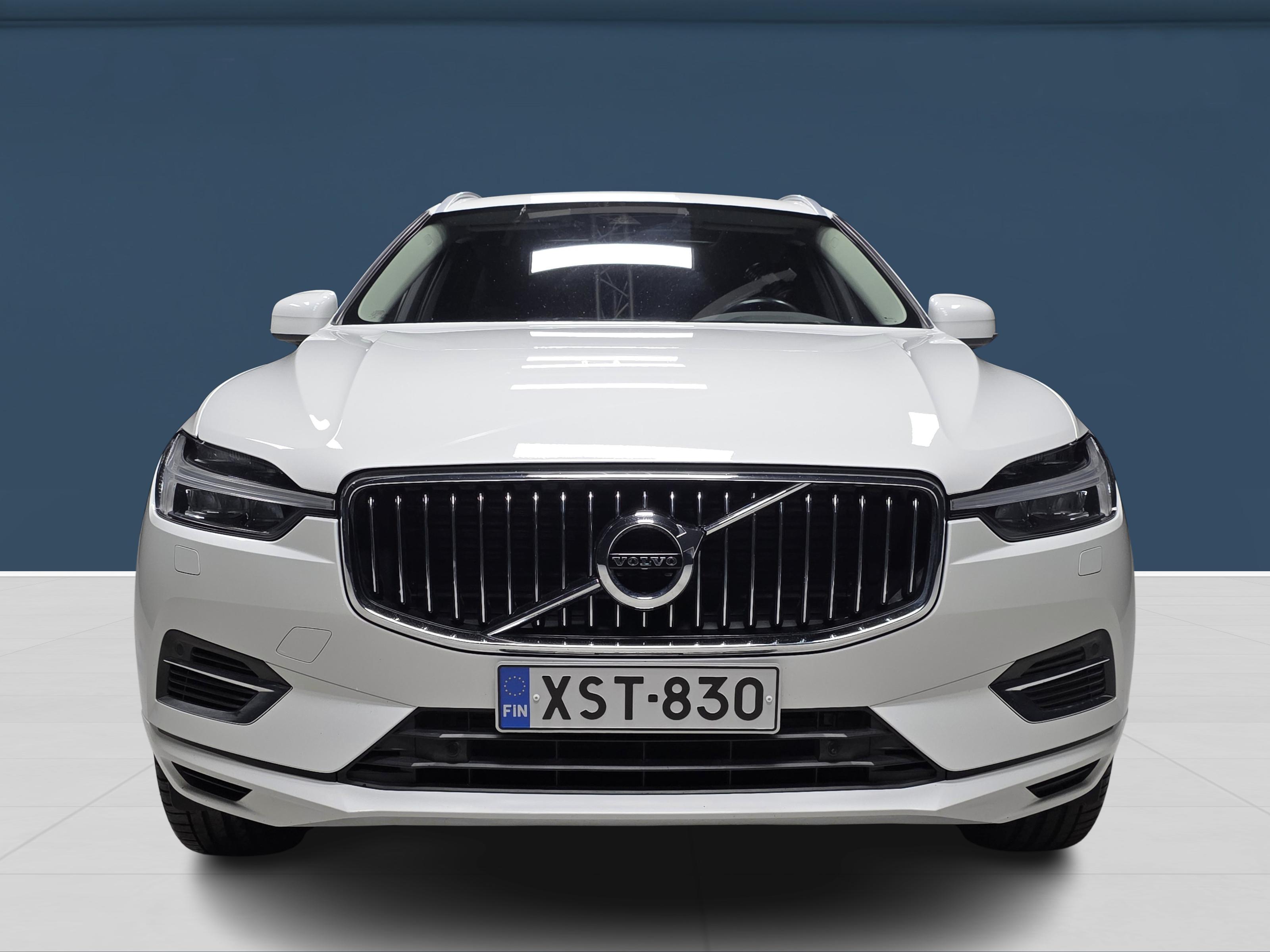 Volvo XC60 2021, kuva 2/17