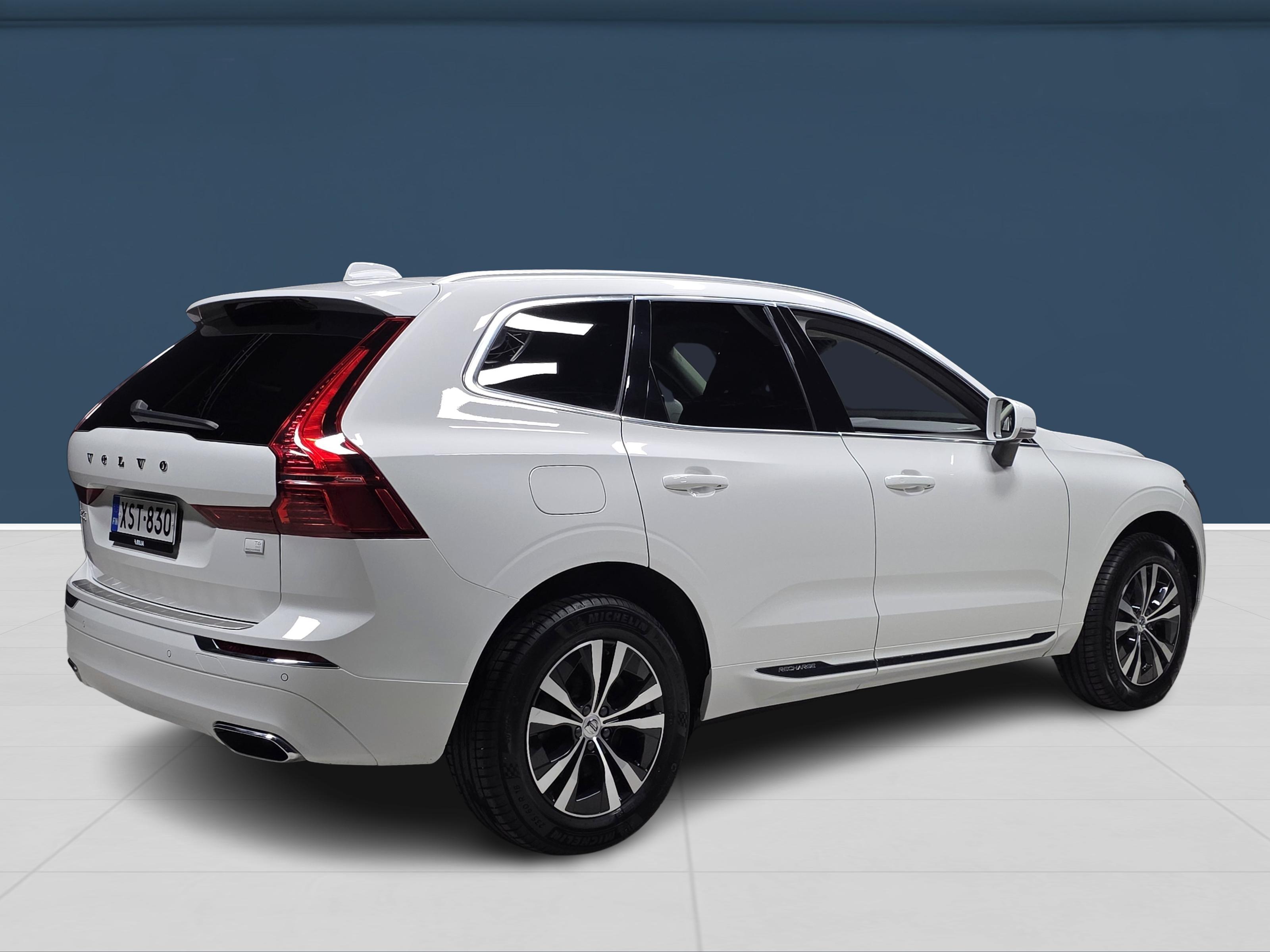 Volvo XC60 2021, kuva 4/17