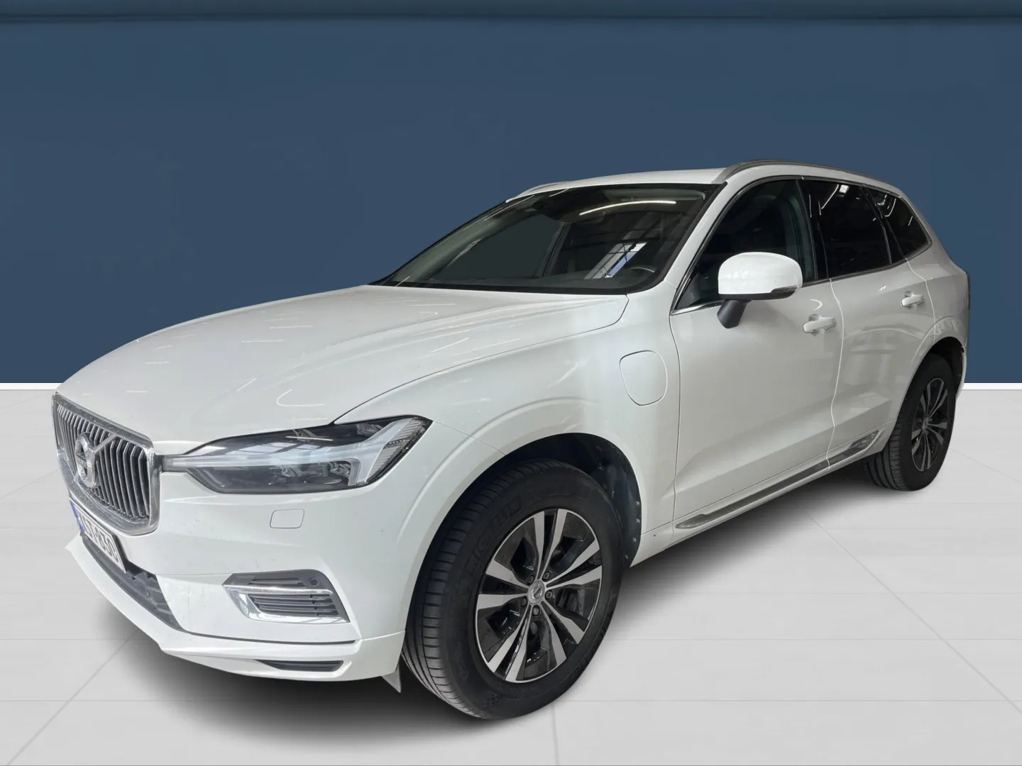 Autokuva 3 - XST-830
