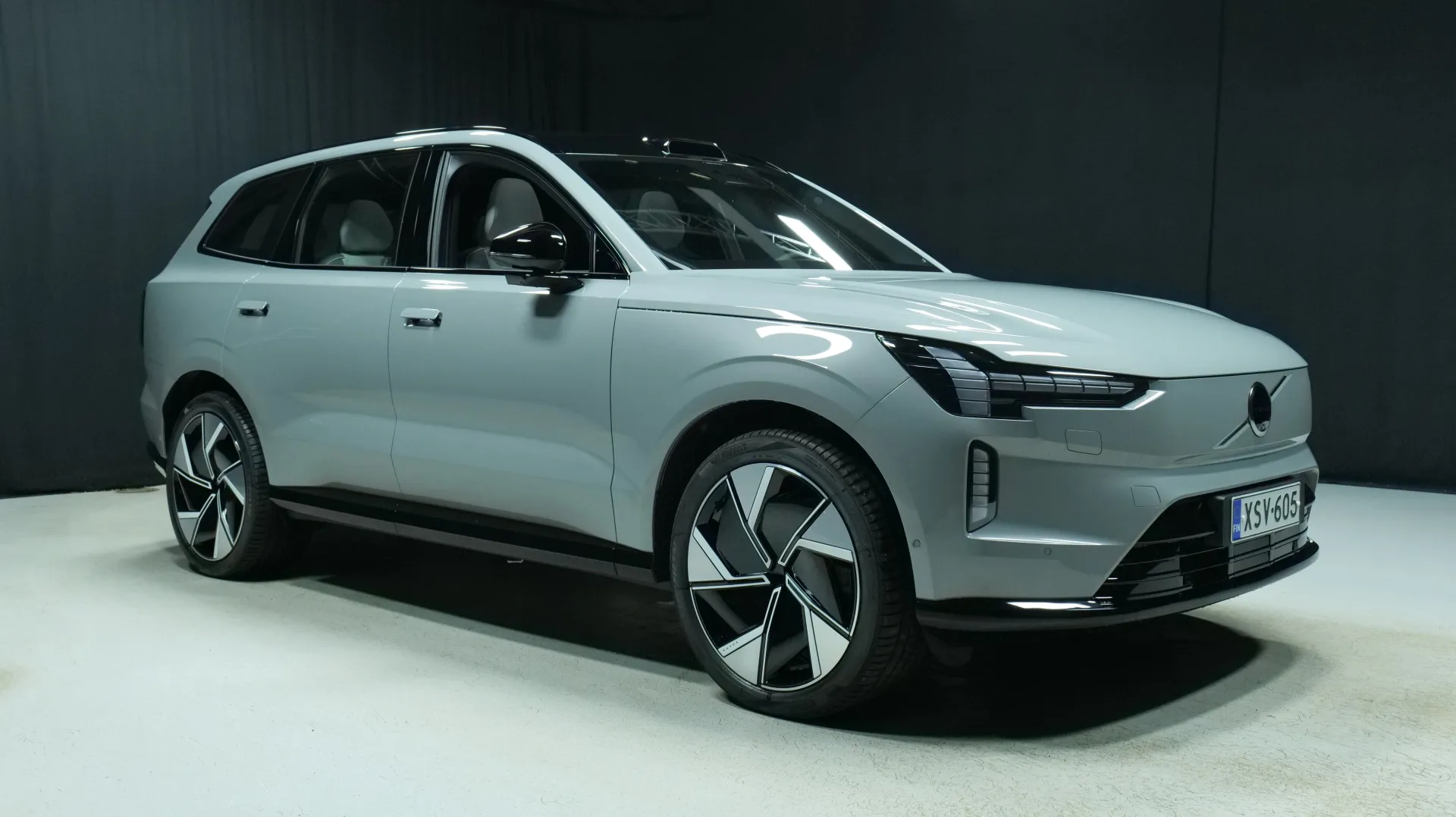 Autokuva 5 - XSV-605