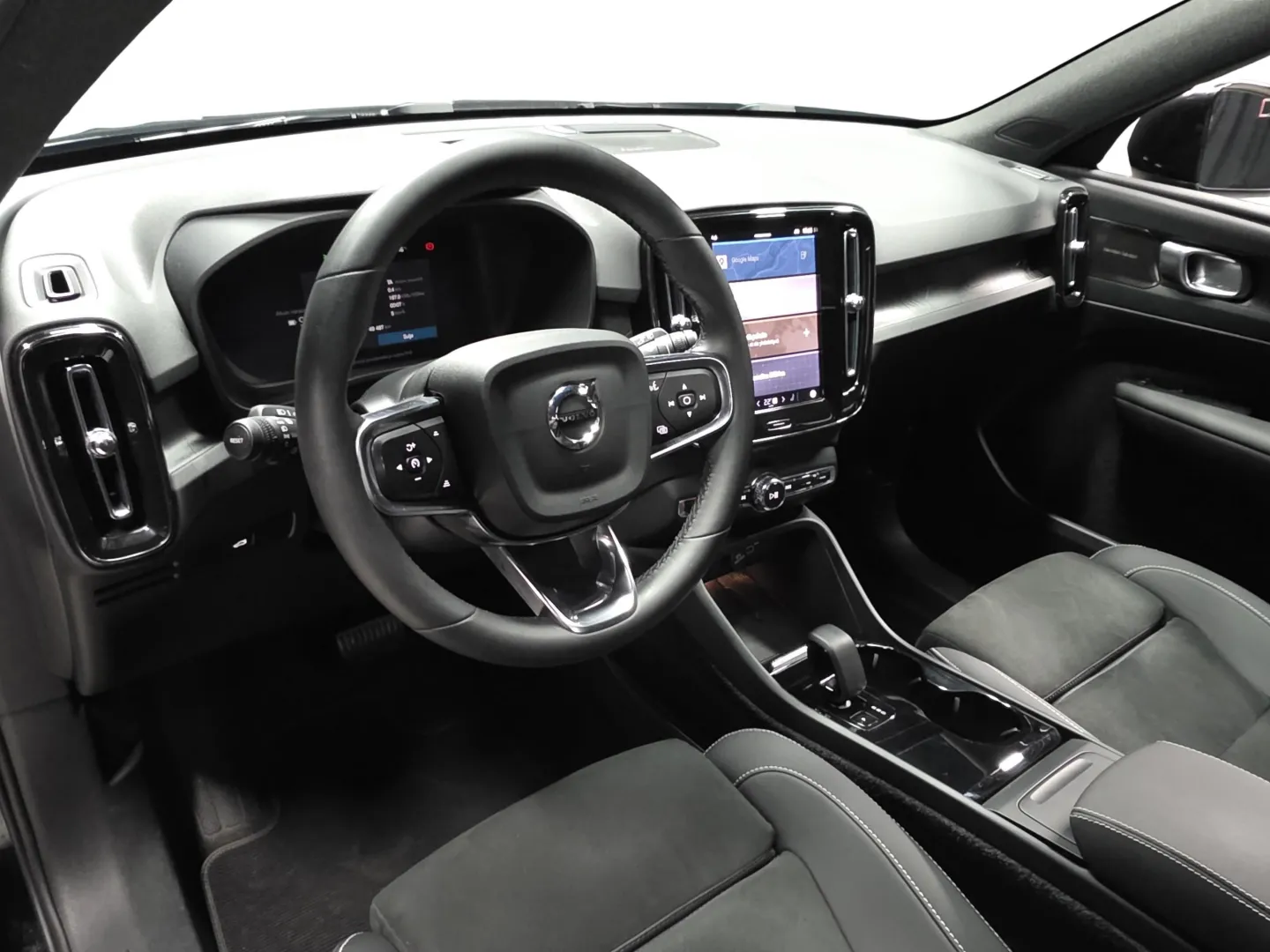 Autokuva 8 - XTA-727