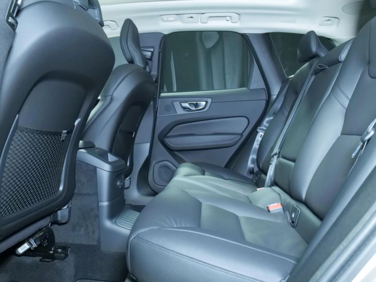 Autokuva 9 - XTC-464