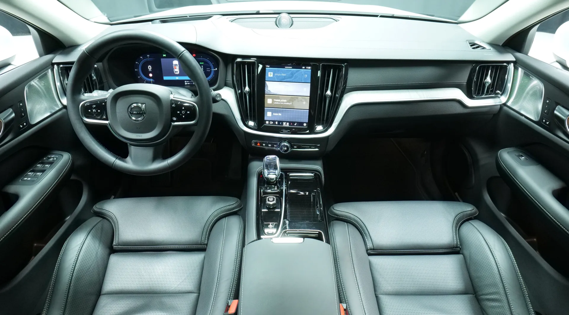 Autokuva 14 - XTE-744