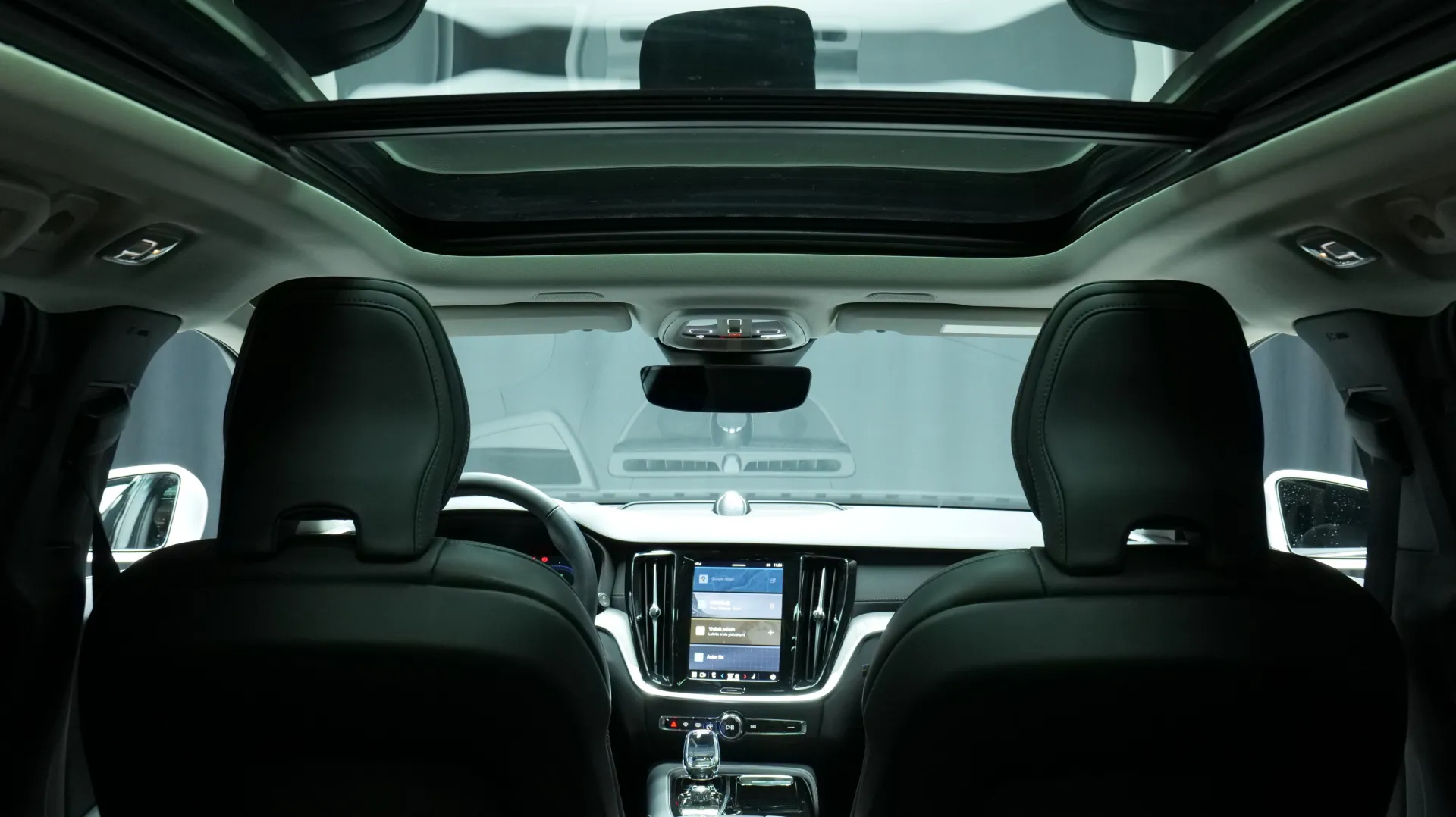 Autokuva 18 - XTE-744