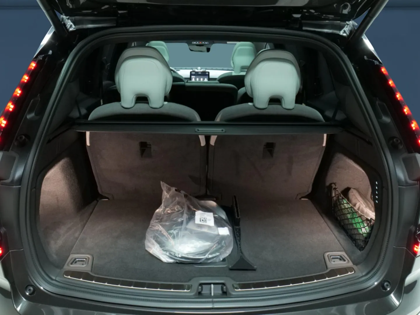 Autokuva 11 - XTH-960