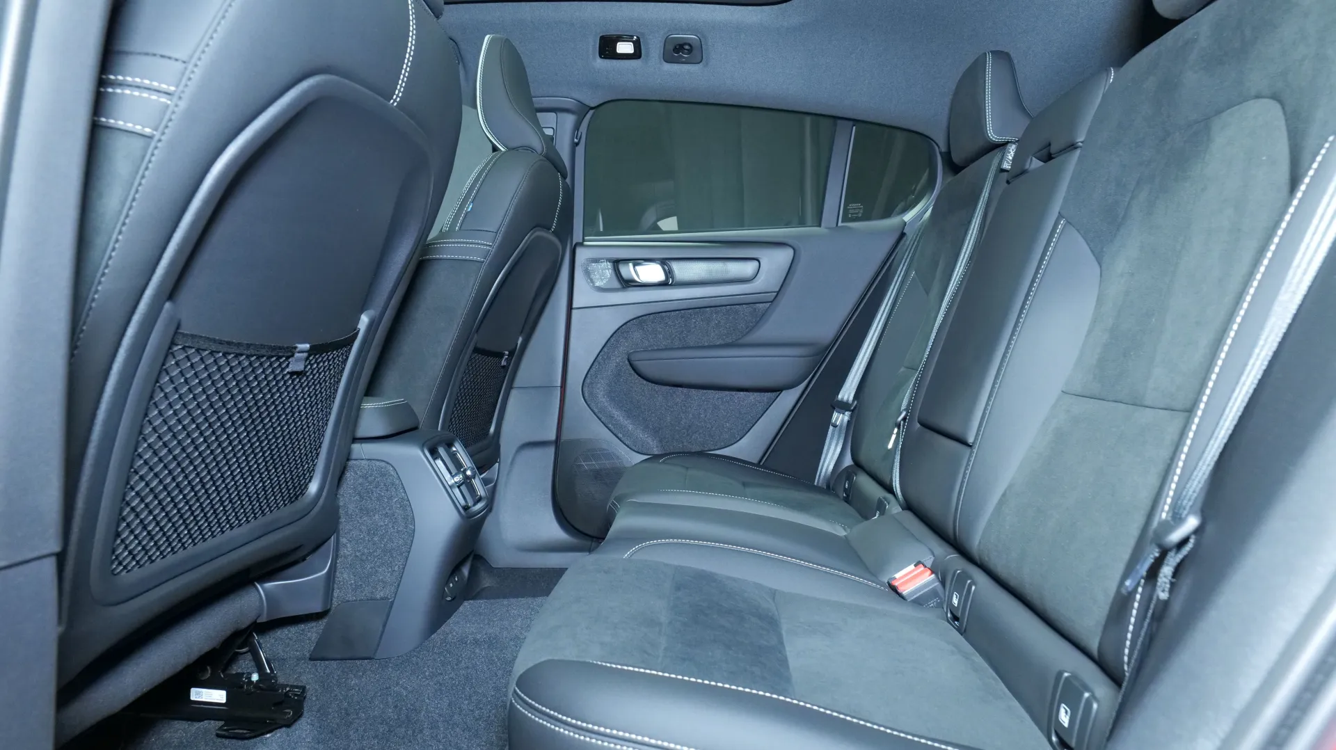 Autokuva 15 - XTH-964