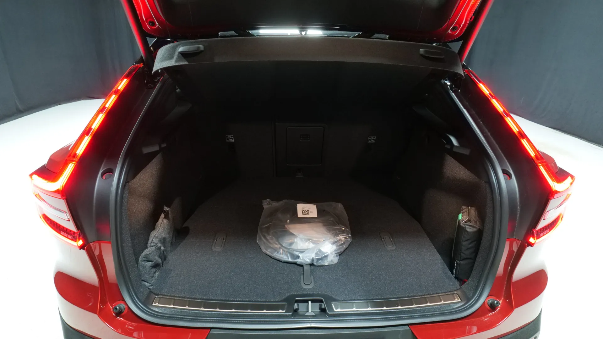 Autokuva 16 - XTH-964