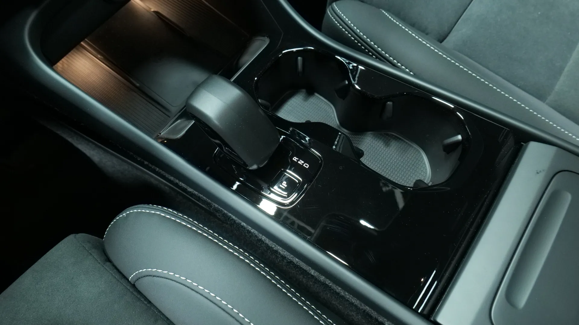 Autokuva 9 - XTH-964