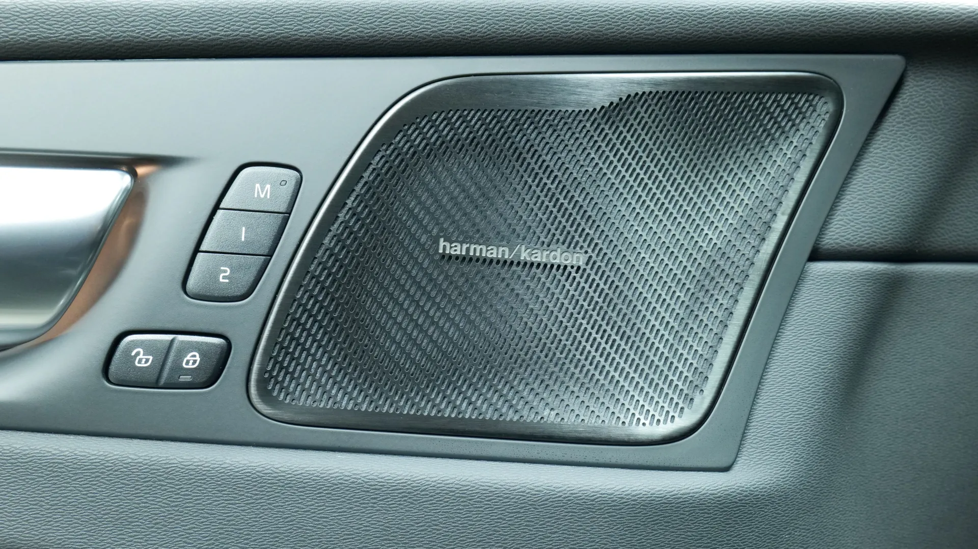 Autokuva 10 - XTK-661