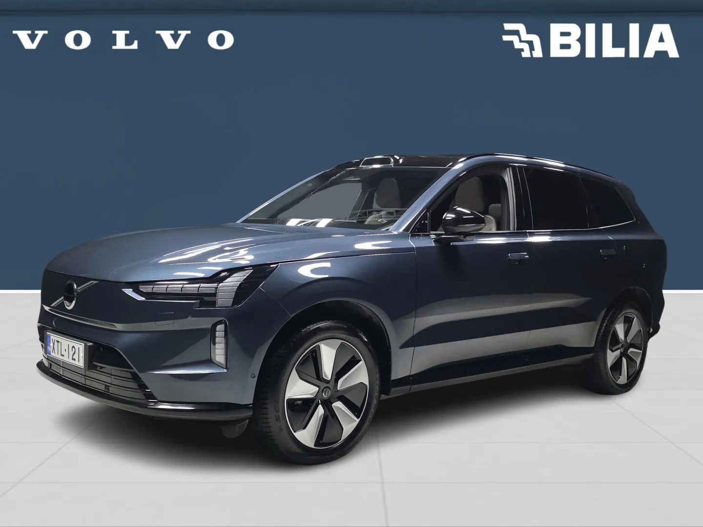 Autokuva 1 - XTL-121