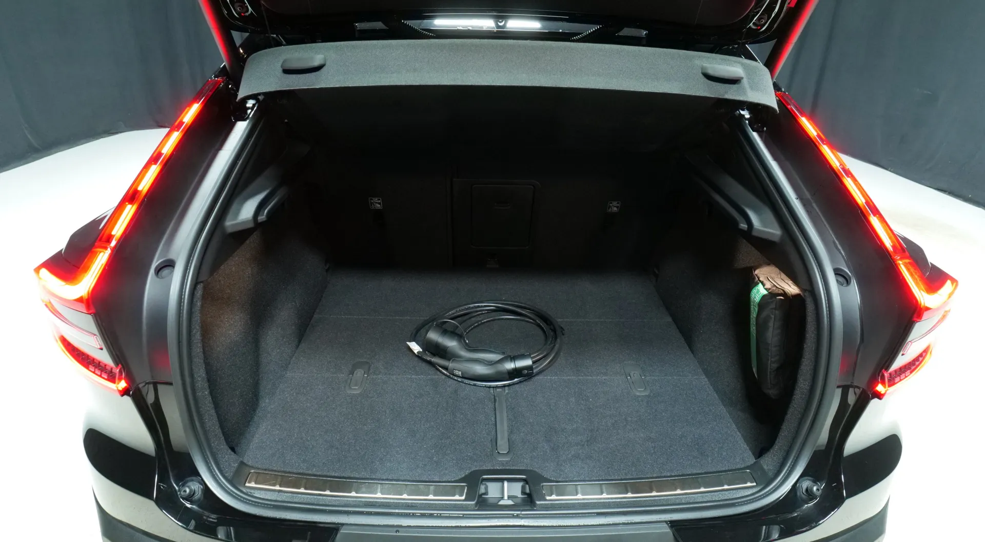 Autokuva 17 - XTL-134