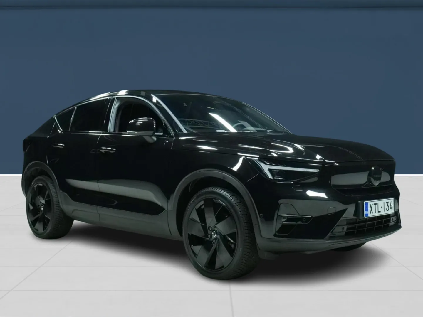Autokuva 4 - XTL-134