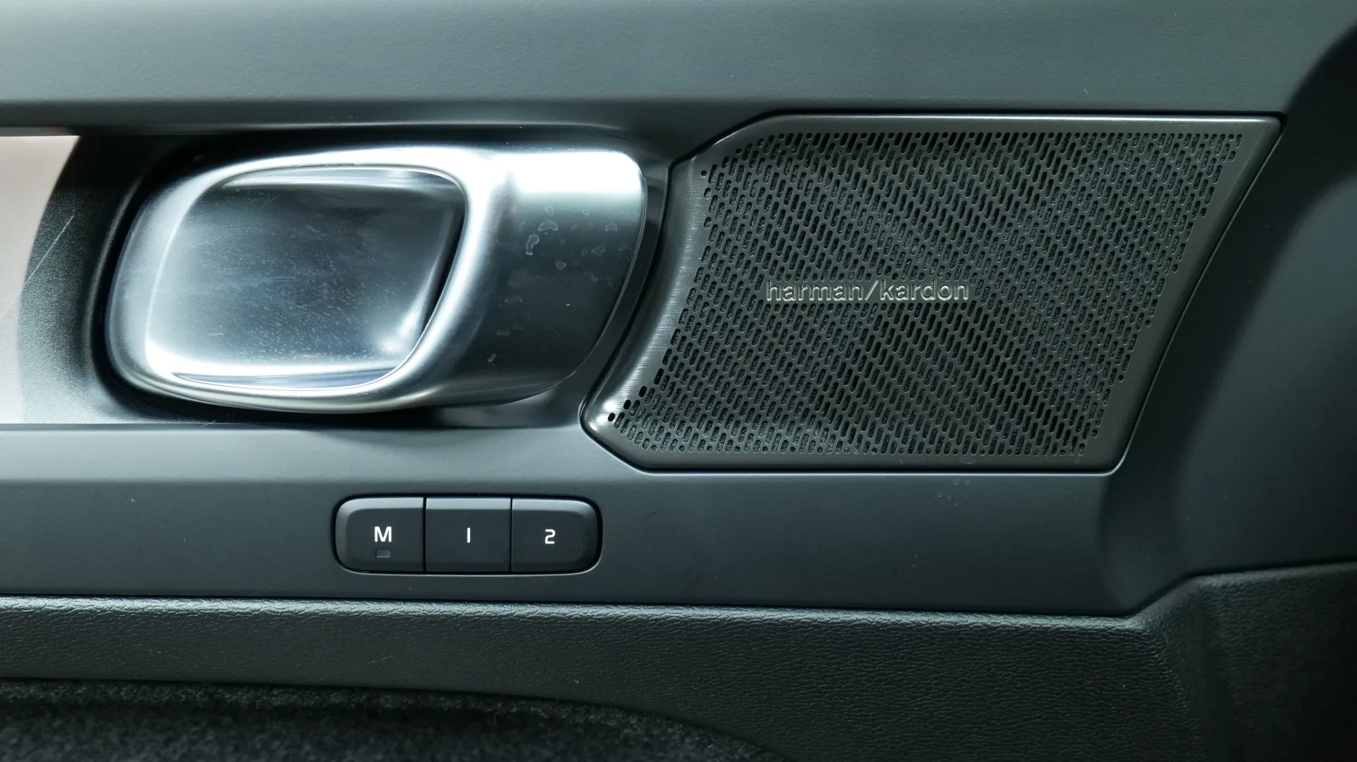 Autokuva 10 - XTL-134