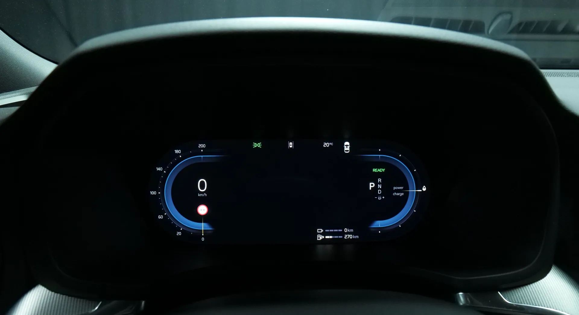 Autokuva 6 - XTM-288