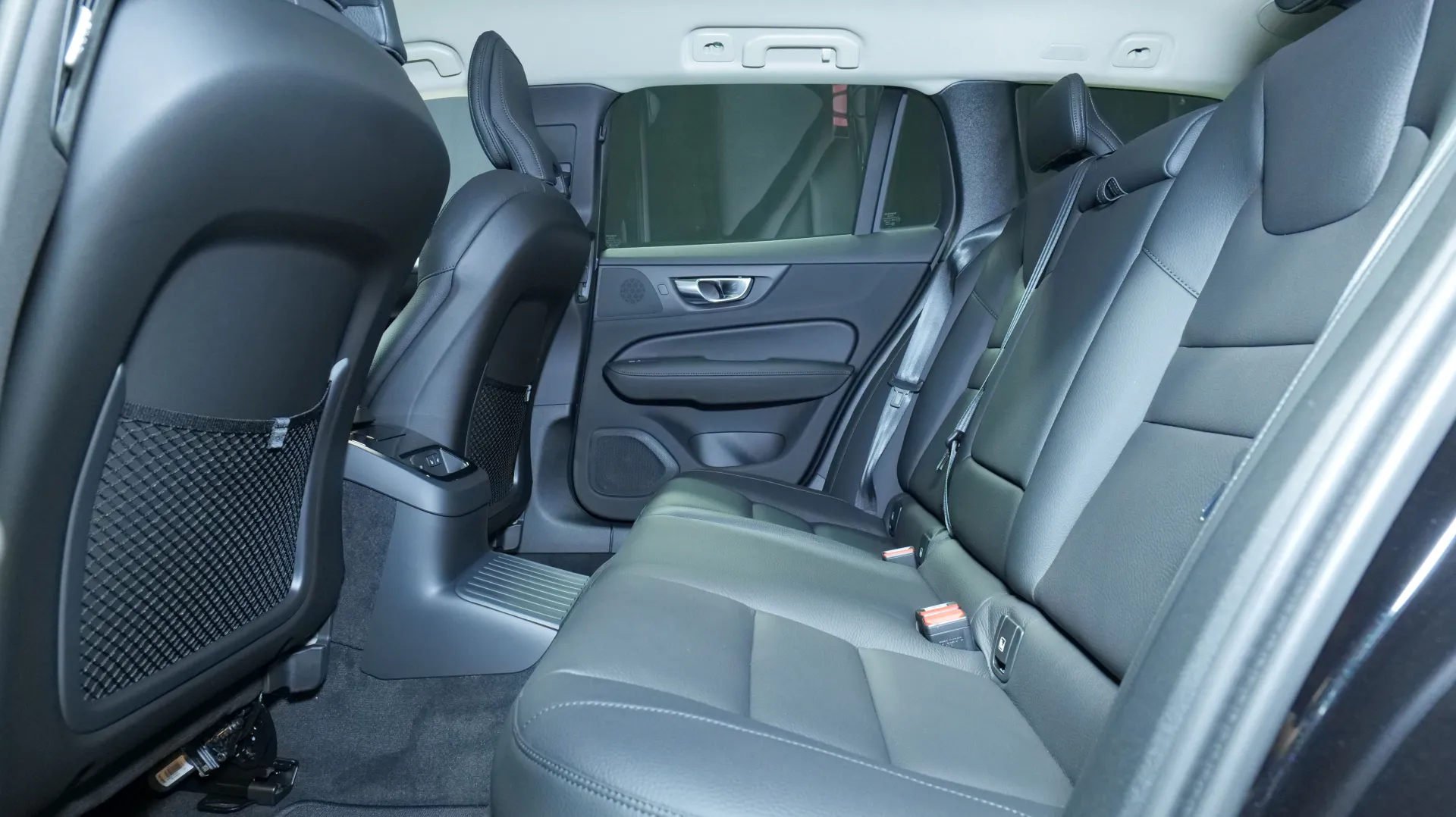 Autokuva 16 - XTM-307