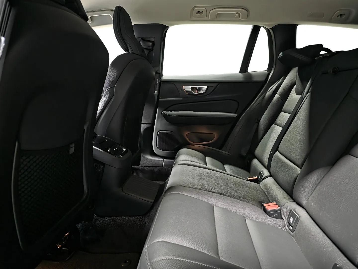 Autokuva 9 - XTM-310