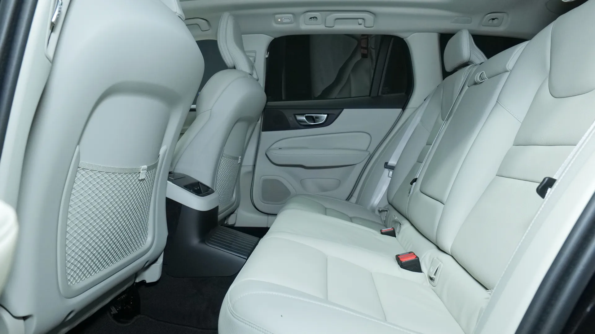 Autokuva 16 - XTM-900