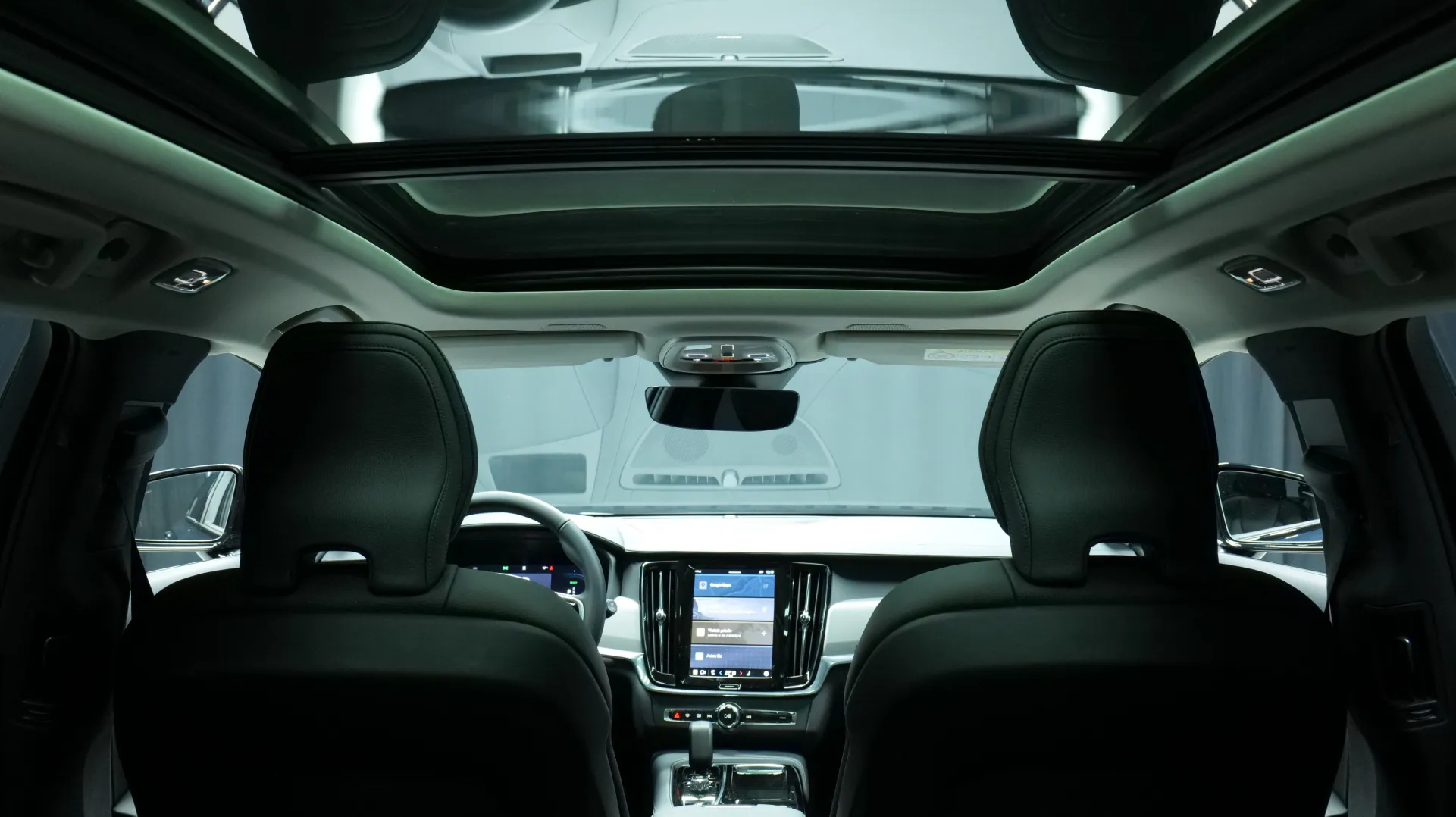 Autokuva 18 - XTM-934