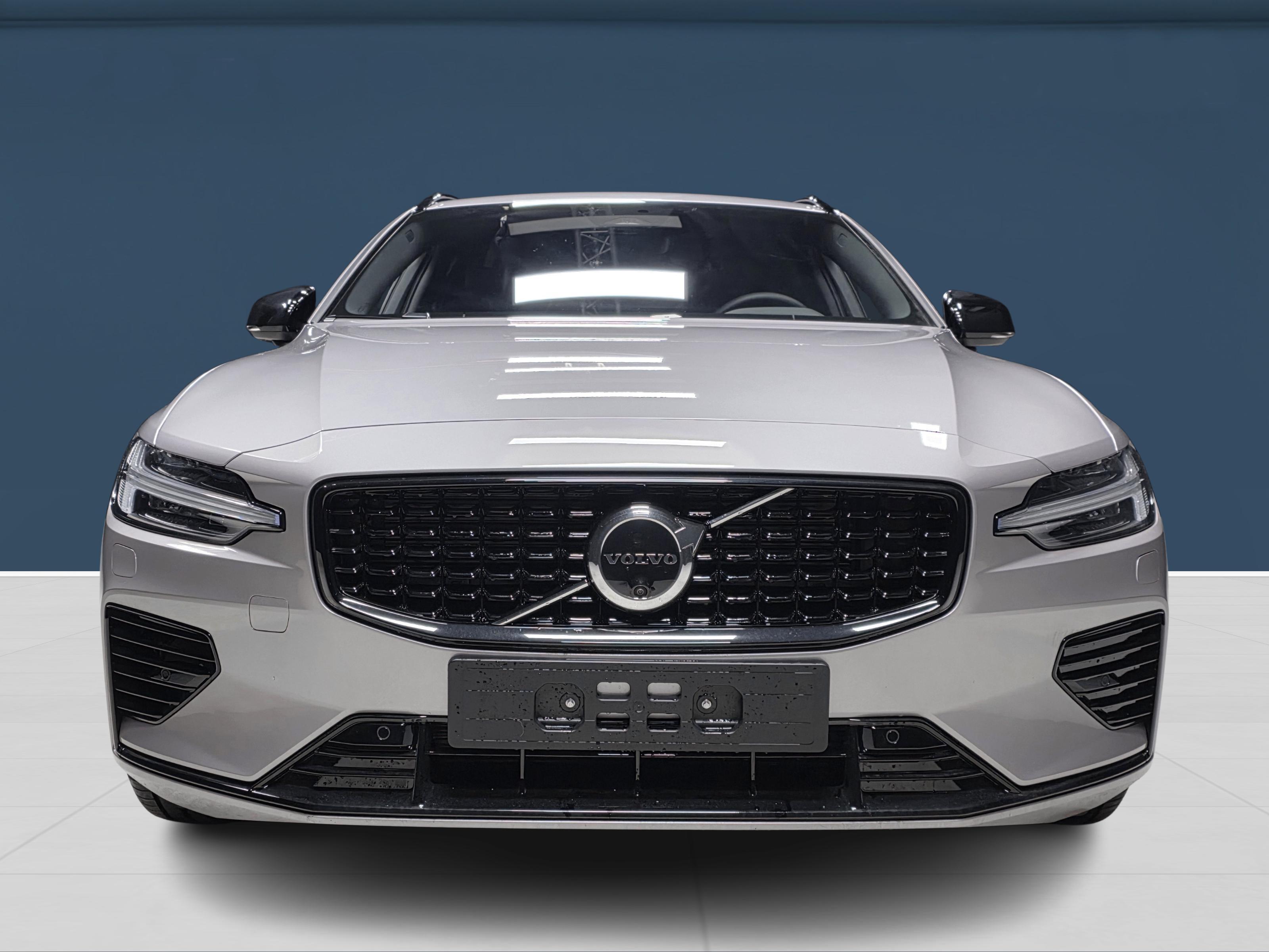 Volvo V60 2026, bild 2/20