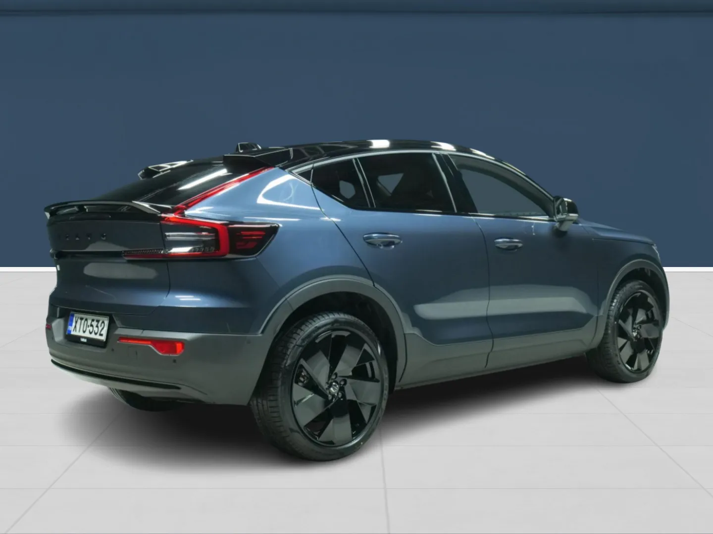Autokuva 4 - XTO-532