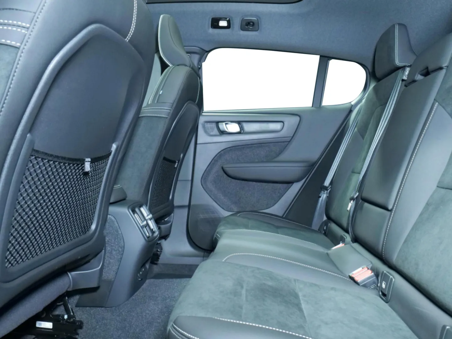 Autokuva 9 - XTO-532