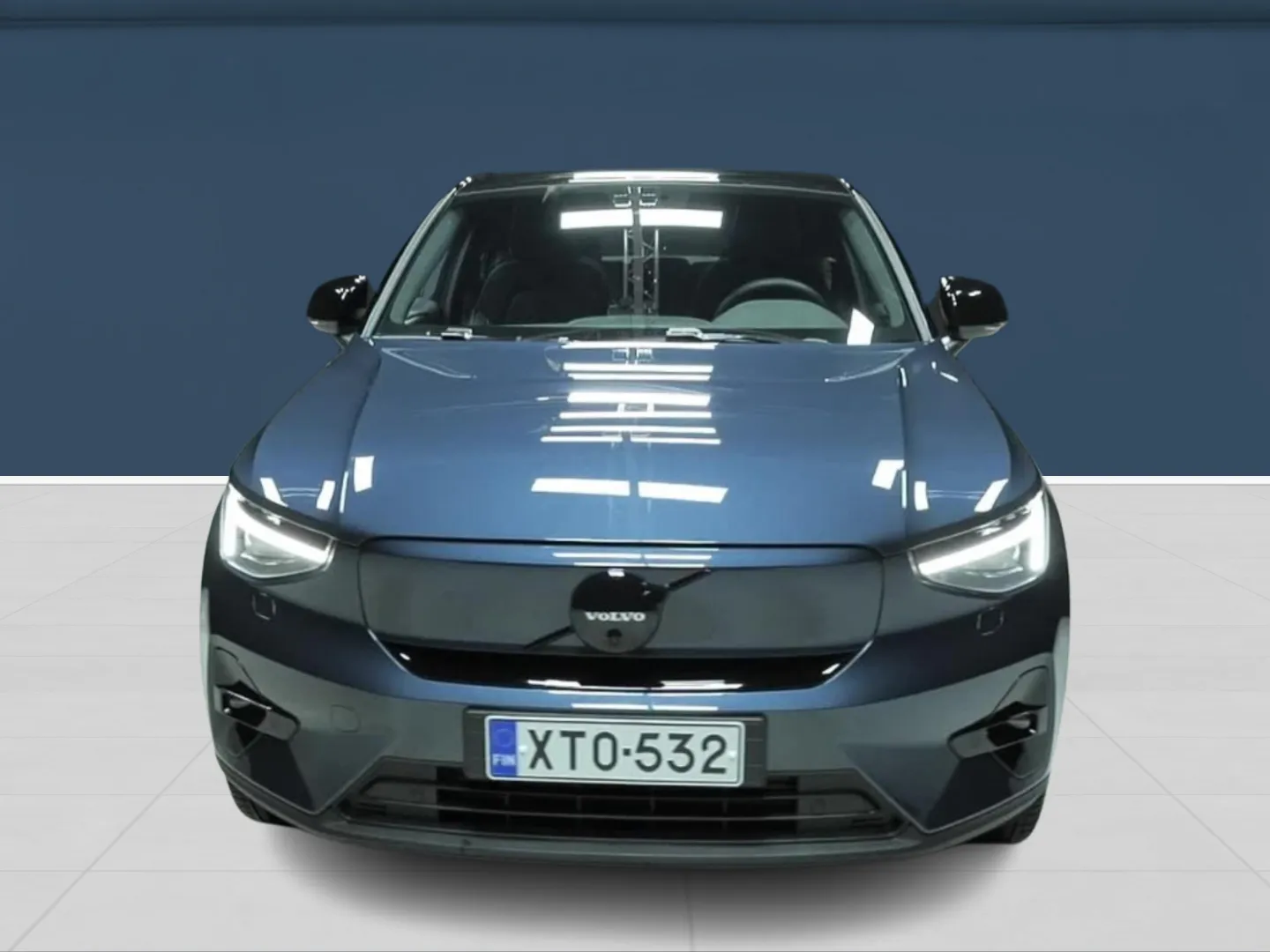 Autokuva 2 - XTO-532