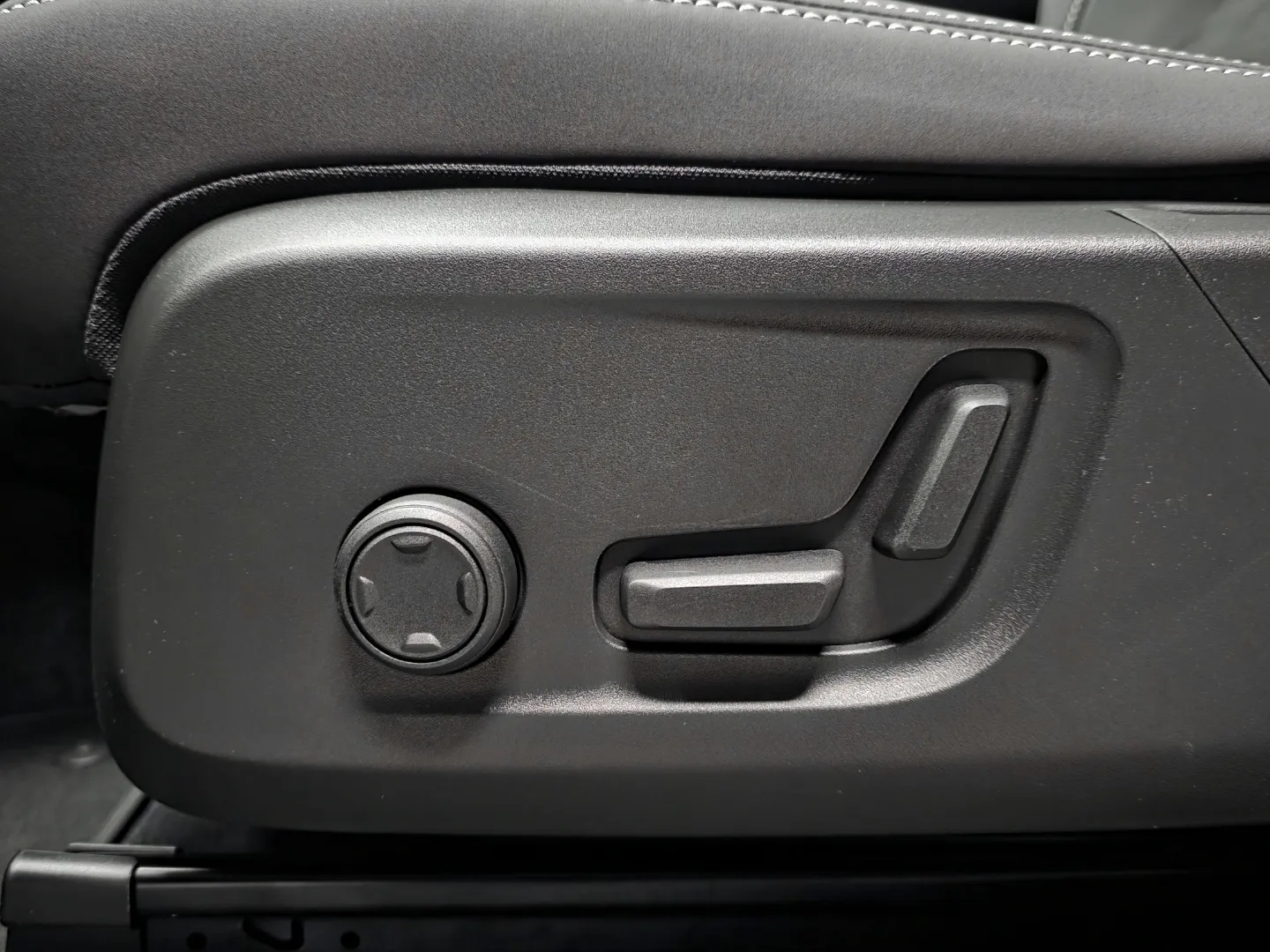 Autokuva 15 - XTR-350