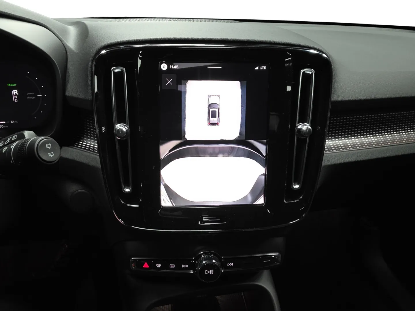 Autokuva 12 - XTR-350