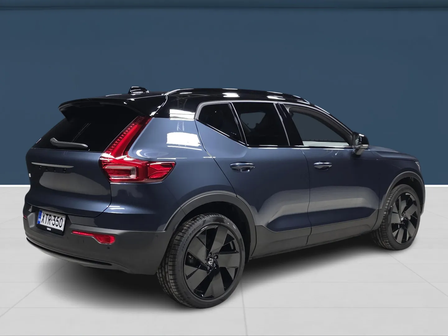 Autokuva 4 - XTR-350