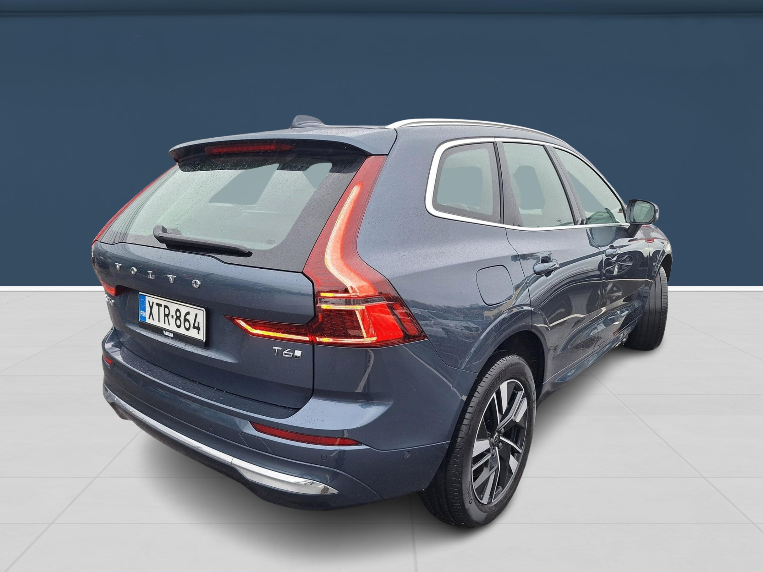 Volvo XC60 T6 AWD Long Range Plus Bright 2026, bild 2/5