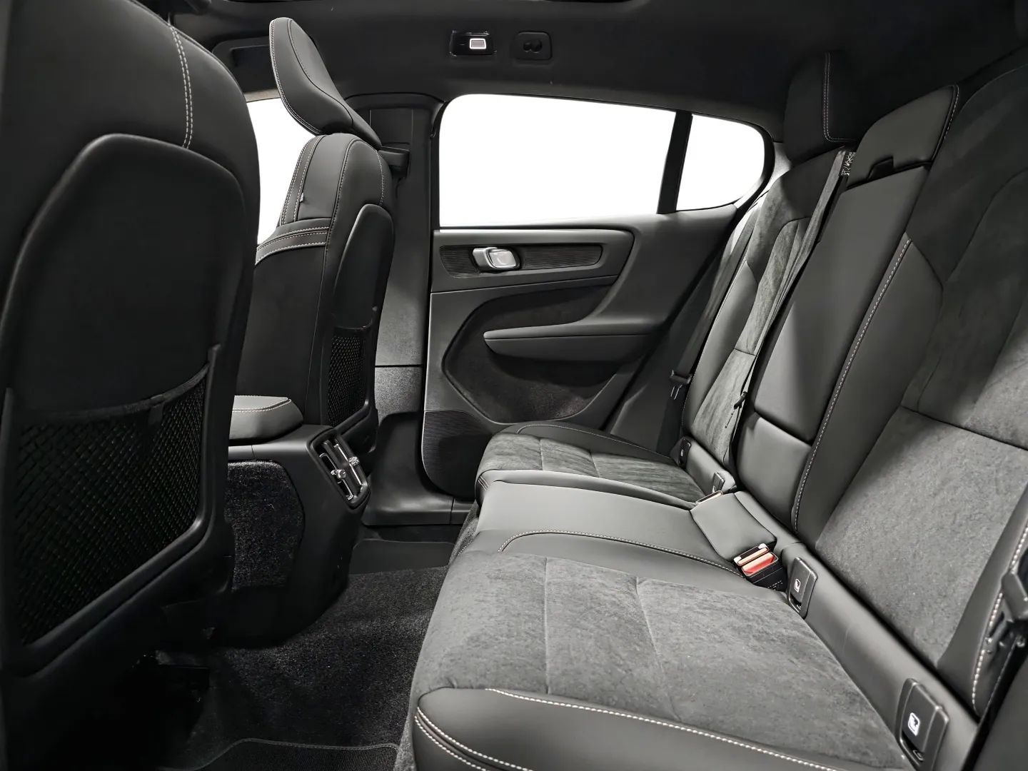 Autokuva 9 - XTT-228