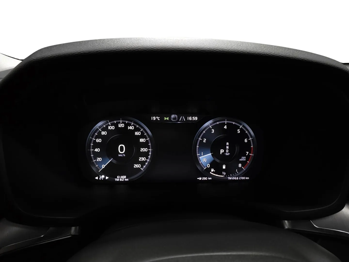 Autokuva 7 - XXO-290