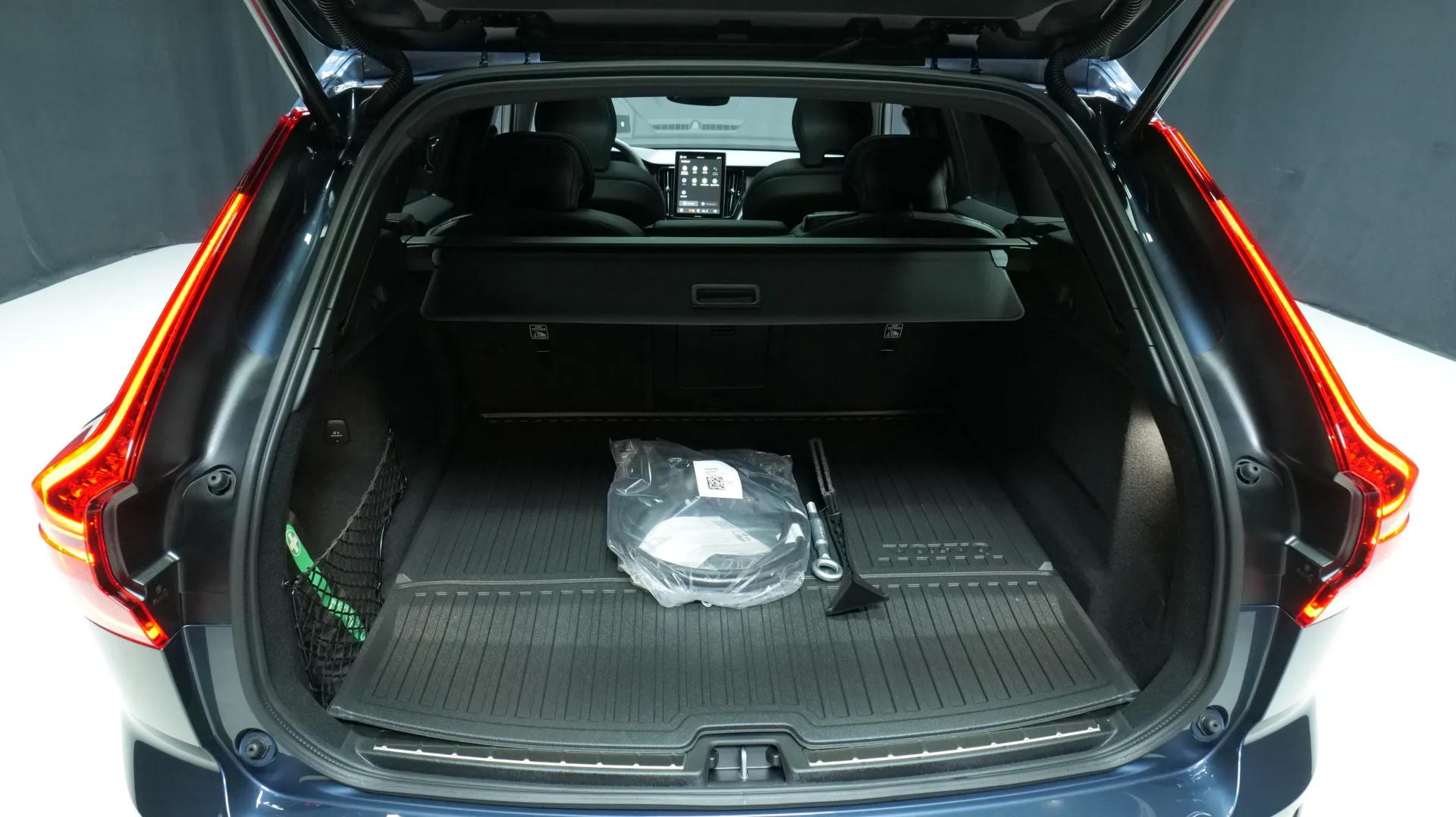 Autokuva 17 - XXZ-603