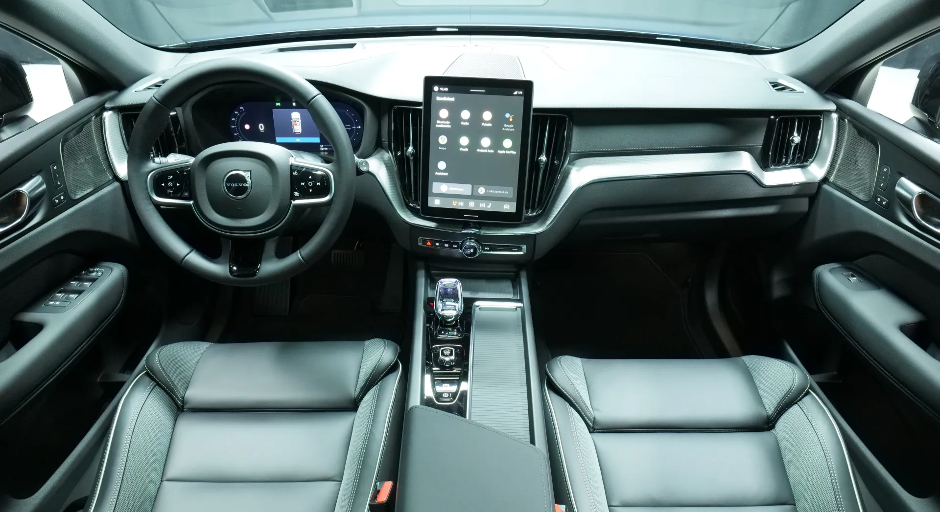 Autokuva 14 - XXZ-603