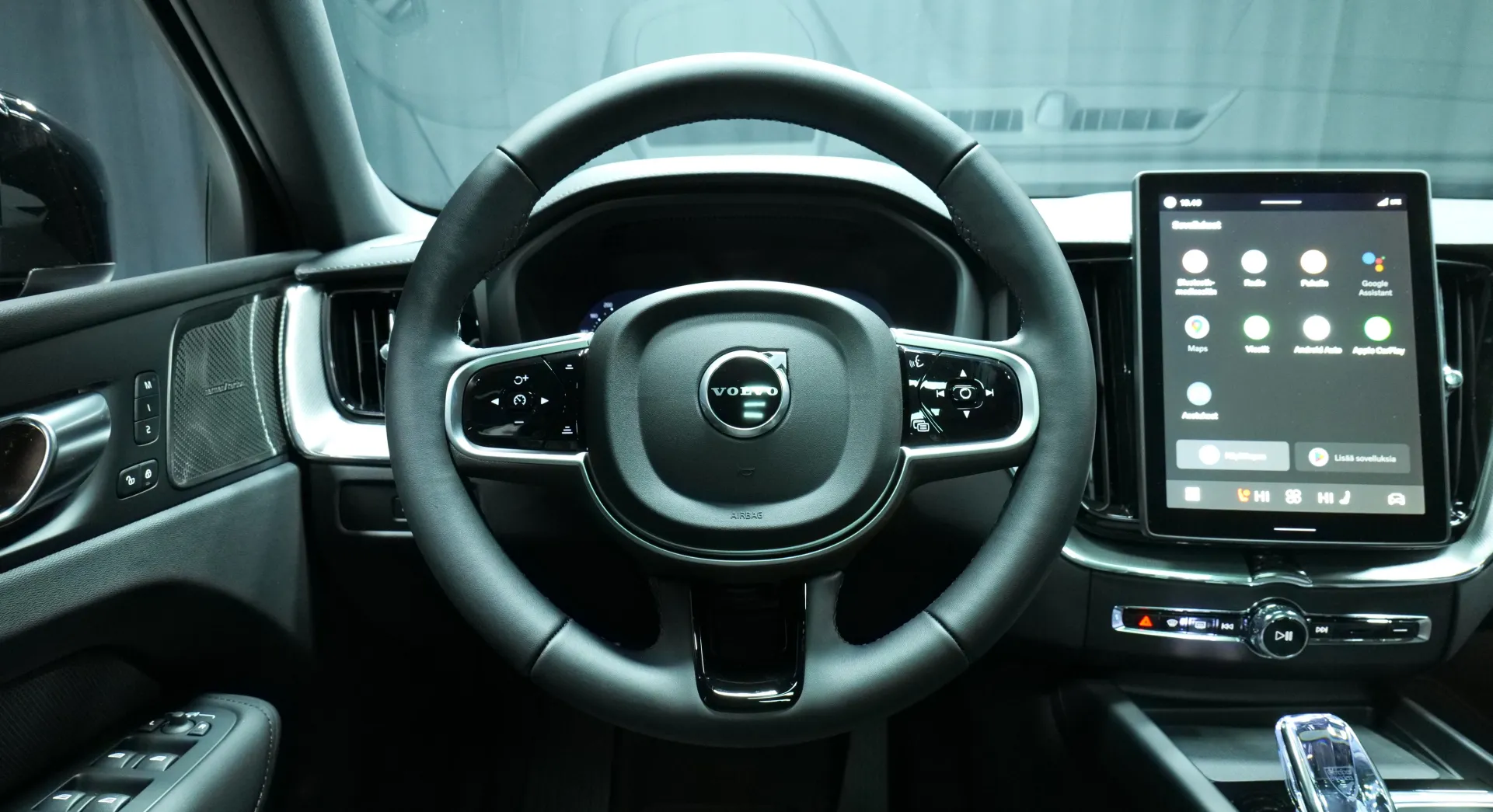 Autokuva 15 - XXZ-603