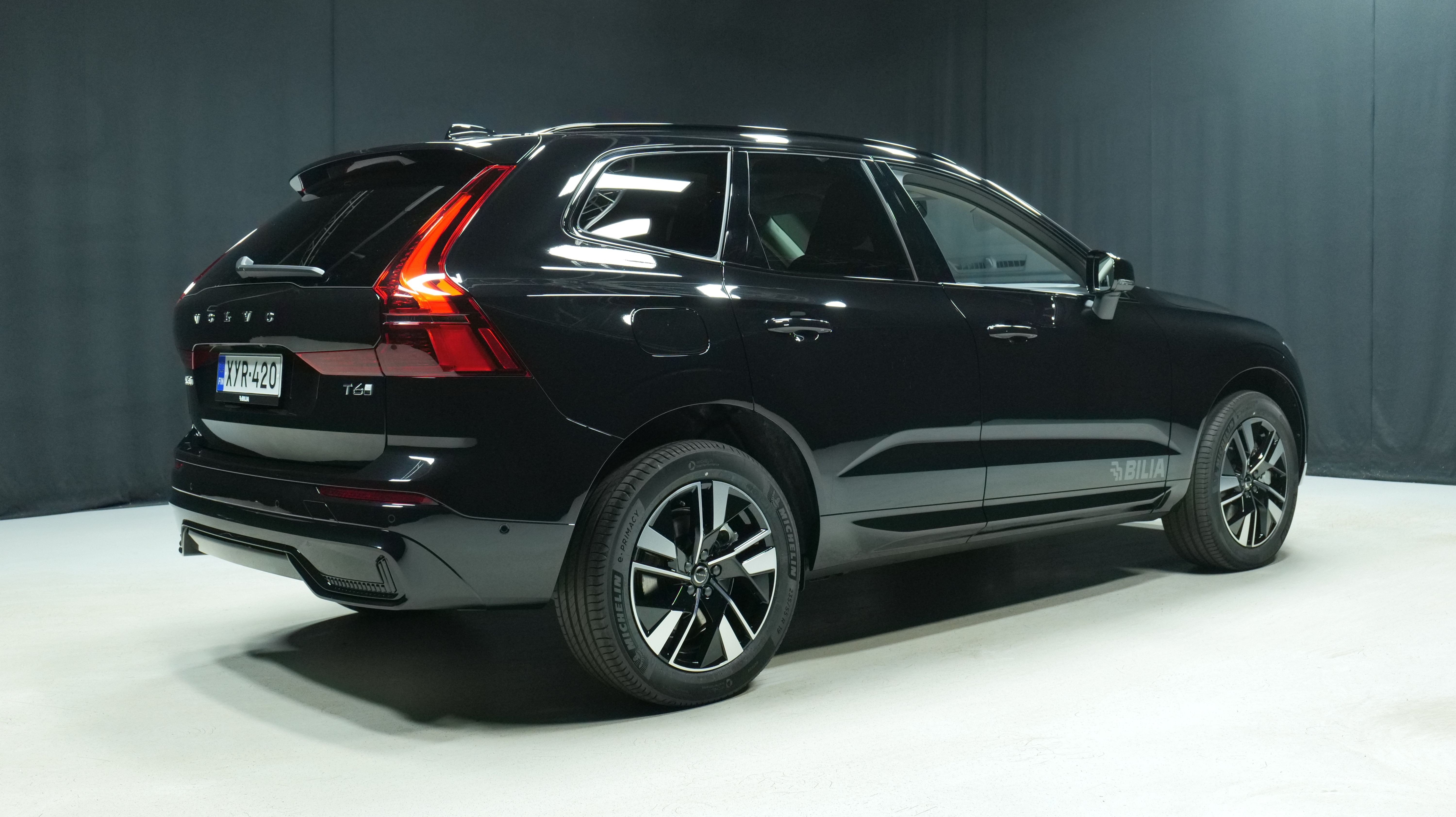 Volvo XC60 T6 AWD Long Range Plus Dark 2026, kuva 3/19