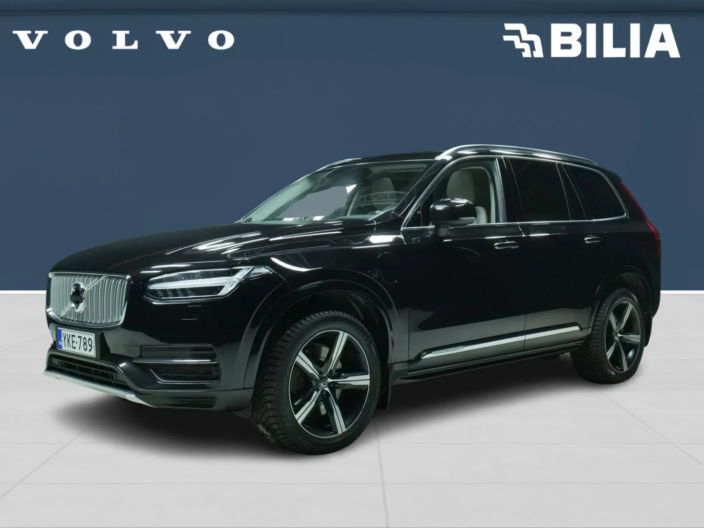 Volvo XC90 YKE-789