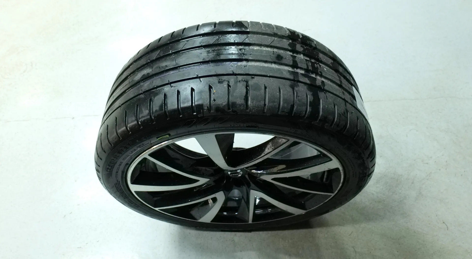 Autokuva 22 - YKE-789