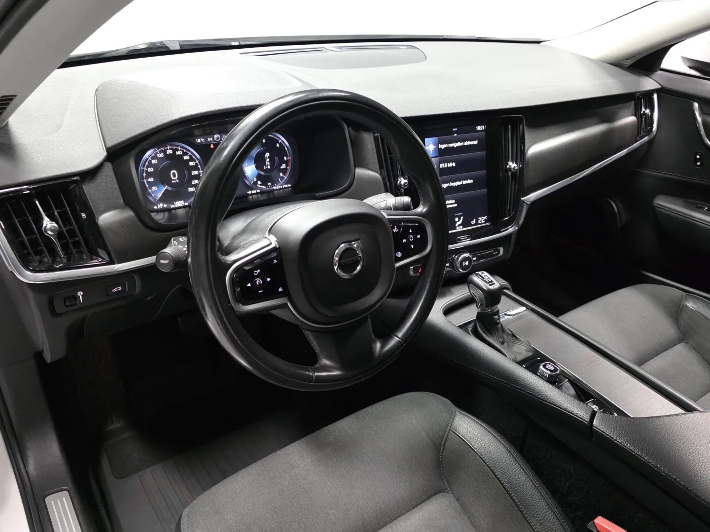 Autokuva 8 - YKL-633