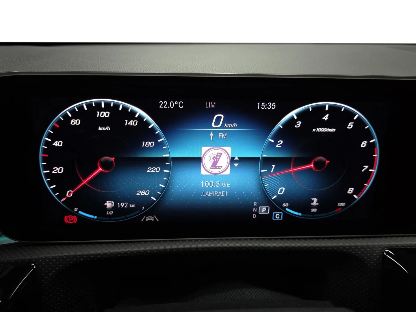 Autokuva 7 - YKM-590