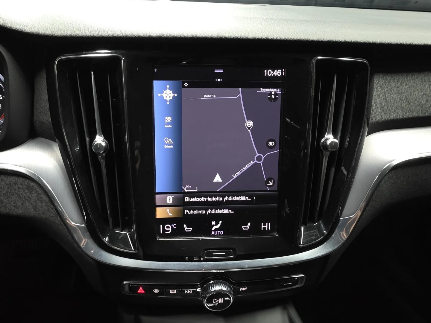 Autokuva 13 - YKO-199