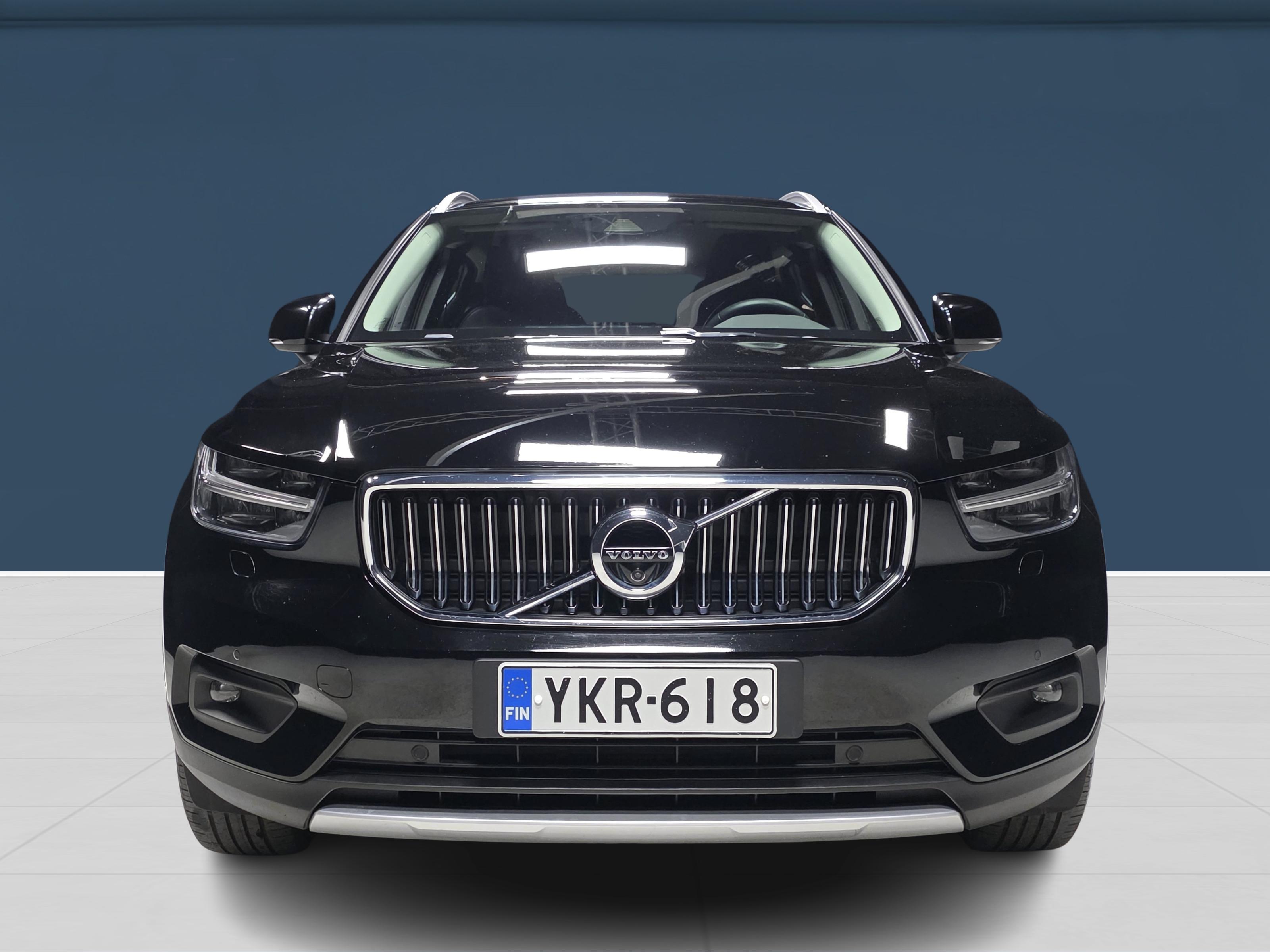 Volvo XC40 2021, kuva 2/17