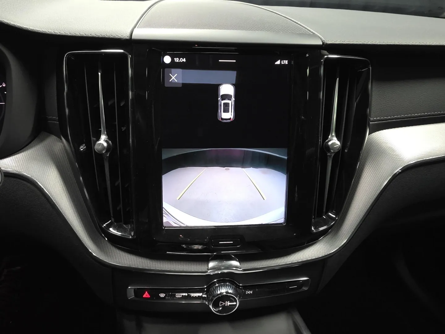 Autokuva 13 - YLJ-309