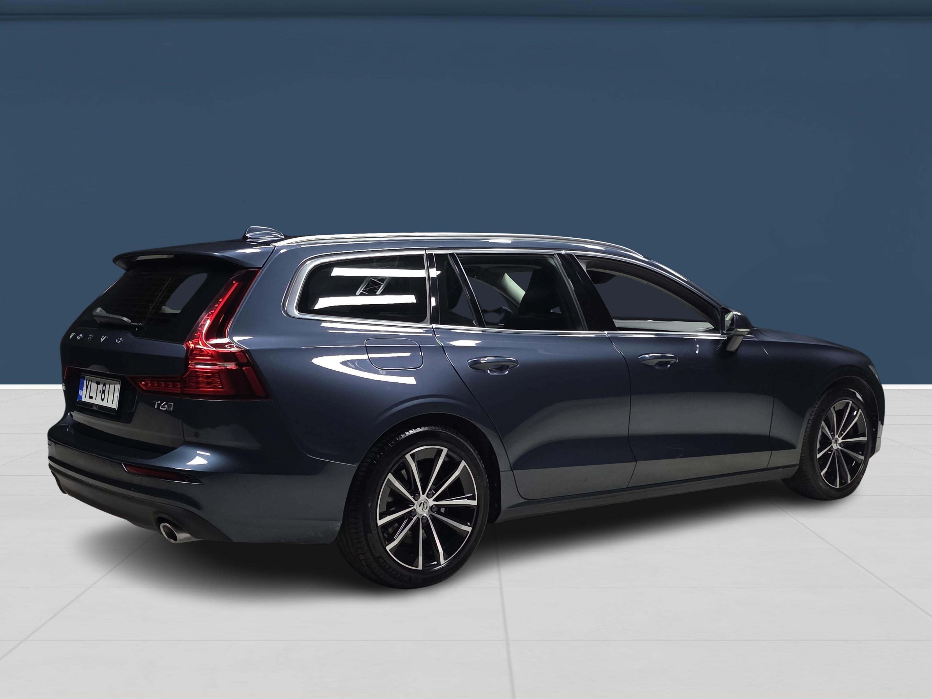 Volvo V60 T6 TwE AWD Momentum aut 2020, photo 4/18