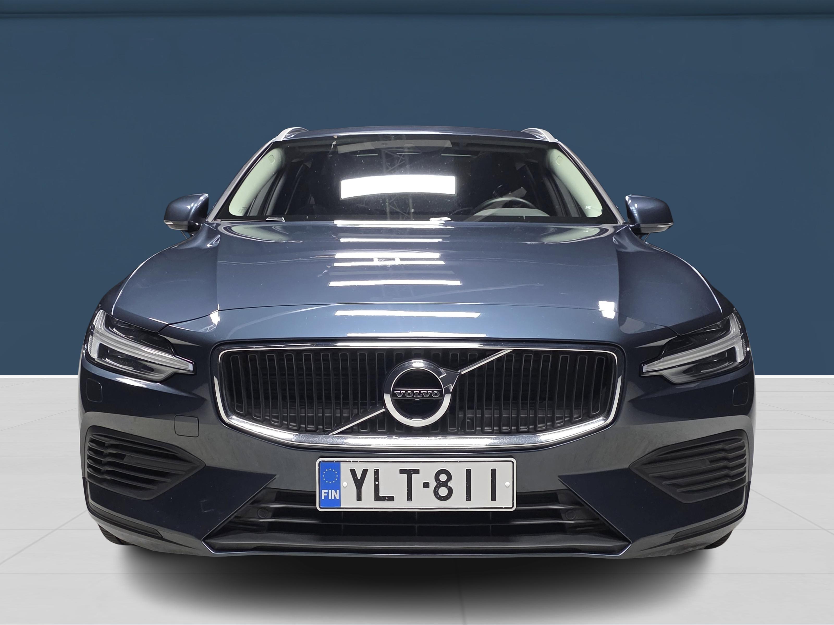 Volvo V60 T6 TwE AWD Momentum aut 2020, photo 2/18